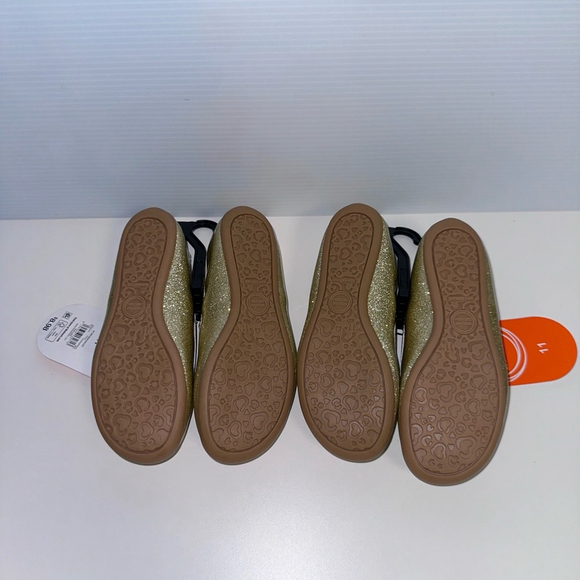 Lot of 2 NWT New Girls Wonder Nation Shoes, Size 11, Gold Dress Shoes Twins - Picture 4 of 7